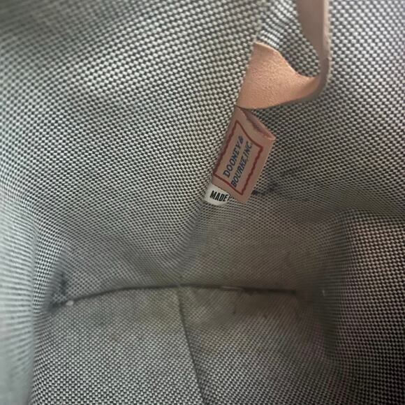 Vintage | Dooney & Bourke | Red Monogrammed Logo Signature Satchel Handbag - Picture 7 of 15